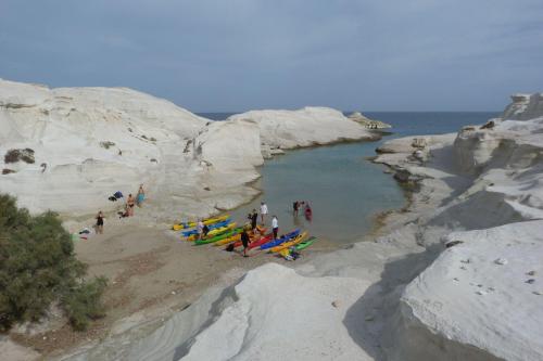 Sarakiniko-Milos